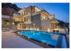 Luxurious Villa for Sale in Prime Noida Location