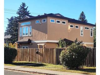 Custom Backyard Suite Builder Calgary – Carter Home & Design