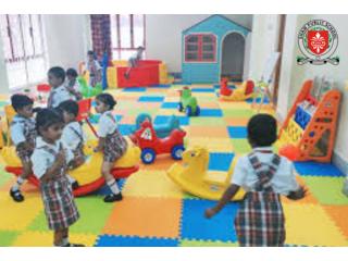 Enroll Your Child in the Top English Medium School in South Kolkata for a Brighter Future!