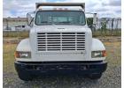 2000 International 4700 Flatbed Truck – Powerful & Road-Ready