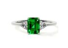 Elegant Emerald Cut Engagement Rings with 0.84cttw