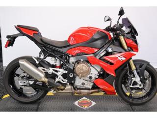 Excelent 2022 BMW S 1000 R