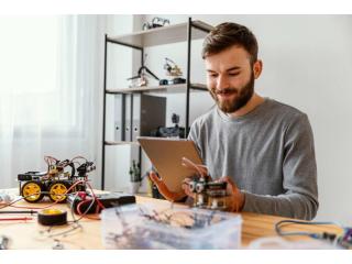 Enroll Now: Industry-Leading Industrial Robotics Course at NAMTECH