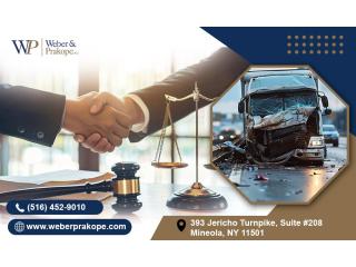 Nassau County truck accident lawyer experienced in commercial vehicle claims