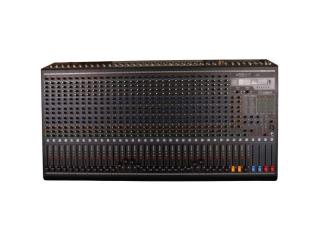 Professional Live Sound Mixing With 32 Channel Console