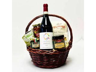 Wicker Basket Wine – Classic and Elegant Gift Choice