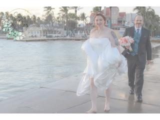 Professional Key West Portrait Photographer Senses at Play