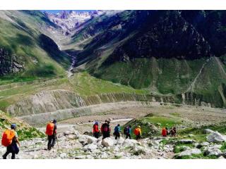 Hampta Pass Trek: Your Gateway to Himalayan Adventure