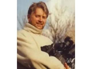 Simon Normanton Presents Lighthouse Films – Global Storytelling & Documentary Excellence