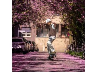 Speed Riders Can Buy Powerful Motorized Skateboards Online