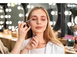 Makeup Artist Courses in Merrut| Lakme Academy Noida