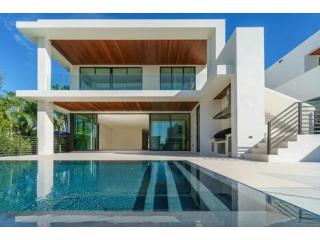 Ready to Move Villas in Greater Noida at Best Price