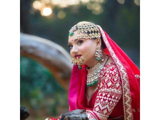Lakmé Academy, Saket – Bridal Makeup Course in Saket
