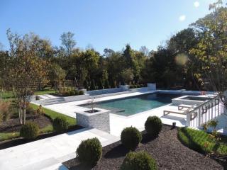 Hire Professional Pool Repair Service for Leak & Crack Repairs
