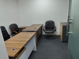 110 sqft office for rent in Deira,Dubai