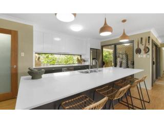 Buy House Gladstone with Expert