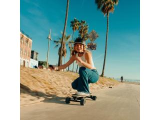 Smooth Urban Rides With a Powerful Electric Skateboard Belt Drive