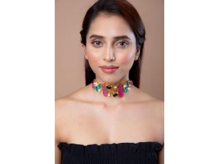 Buy Elegant Emerald Gemstone Necklace Online in India | Jiaara Jewellery