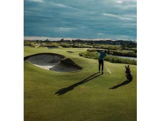 Stop Overpaying at the Airport — Ship Your Golf Clubs Instead