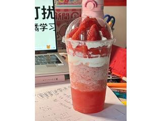 easy homemade strawberry smoothie recipe