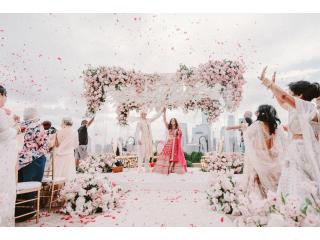 Capturing South Asian Love Stories Across Washington, DC