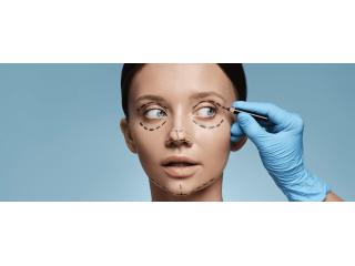 Best cosmetic surgeon in Delhi - Dr Rajat Gupta