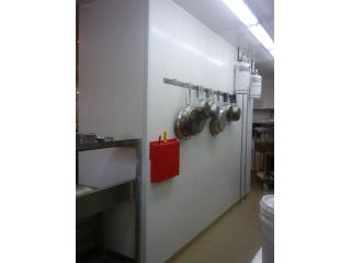Duramax restaurant wall panels: Easy to clean and FDA compliant