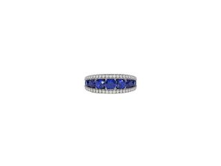 Buy a Diamond Engagement Ring This Summer Season