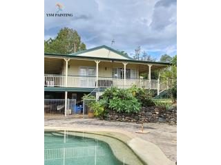 Expert Sunshine Coast Exterior Painter for Long-Lasting Results