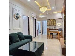 What are the sizes of 2 BHK apartments in Sobha Rivana?