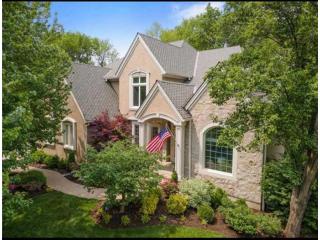 Exterior Painting Services in Lenexa, KS by Boulevard Painting