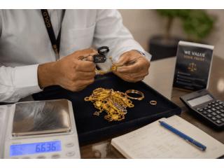 Sell Gold in Bangalore: Get Best Cash in 15 Mins | Benaka Gold