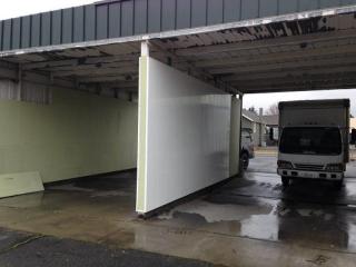 PVC wall for car wash does not rot or mold