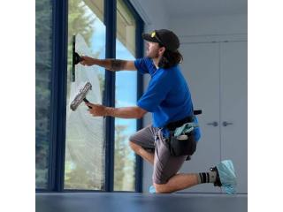 Window Cleaning North Vancouver | Streak-Free Residential & Commercial Windows