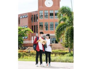 USCA Academy: Explore University Prep Courses in Ontario for Academic Readiness