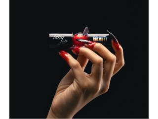Long Lasting Bold Lipstick