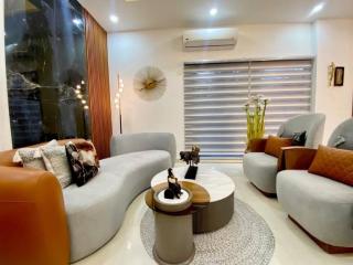 What are the benefits of investing in Ashiyana Villas, Noida Extension?