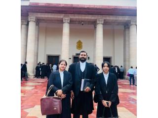 Consult a Divorce Lawyer Delhi NCR for Family Matters Today