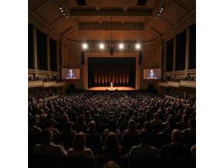 Motivational Speakers in Spain Inspiring Success and Peak Performance through P.Speakers