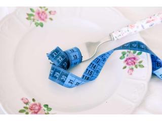 Weight Loss Program vs Diet Plan: What Actually Works for Long-Term Results?