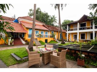 Which Bungalow in Goa Offers the Best Blend of Luxury and Local Charm