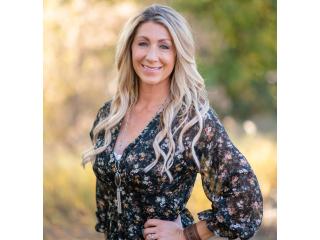 Expert Real Estate Services in Lakewood, CO & Beyond