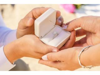 What Makes the Best Engagement Ring Stores in Dallas Stand Out Today