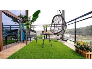 Artificial Grass for Balcony Dubai with a Natural Green Look