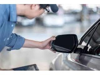 Side Mirror Replacement Near Me | Surrey Guide