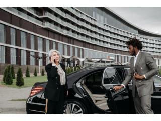 Houston TX Airport Car Service | Luxury Chauffeur