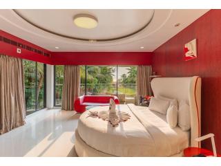 Couple-Friendly Hotels in Calangute Goa with Private Jacuzzi Suites