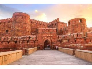 Delhi to Agra Tour Package One Day by Volvo Bus