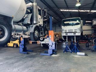 Heavy duty truck repair near me