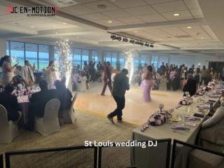 Creating a Memorable Celebration With a St Louis Wedding DJ
